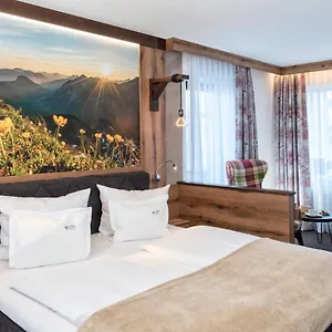 4* Hotel Tyrol